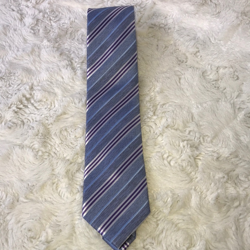 EUC Tattersall of London Blue/Purple Striped Tie